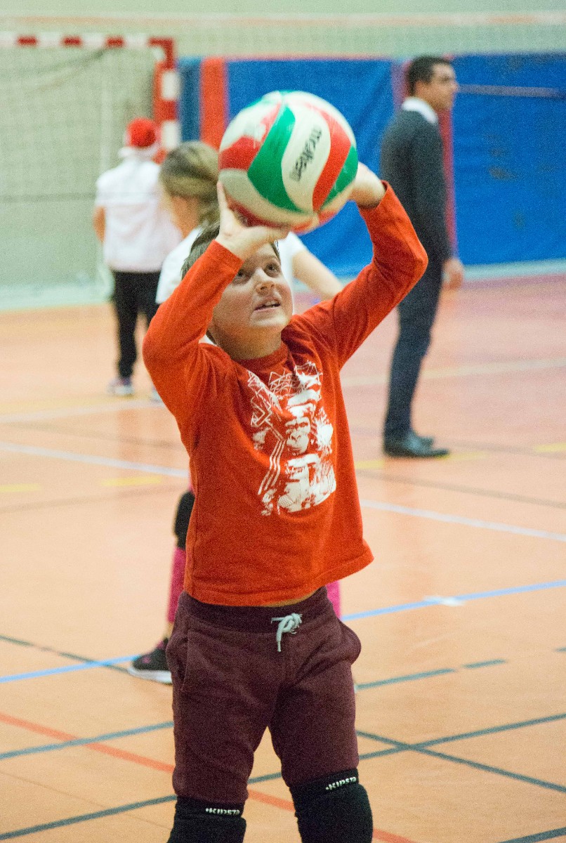 gal/saison 2017-2018/tournoi_de_noel_jeunes/MI1C0179.jpg